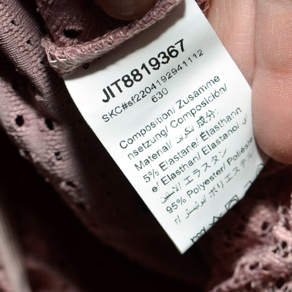 Plus Size 24/26 Shein Fit+ Eyelet Embroidered Contrast Eyelash Lace Crop Tee NWT - Picture 6 of 7